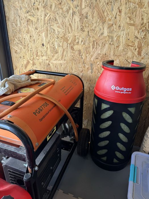 Продам Генератор 7 квт