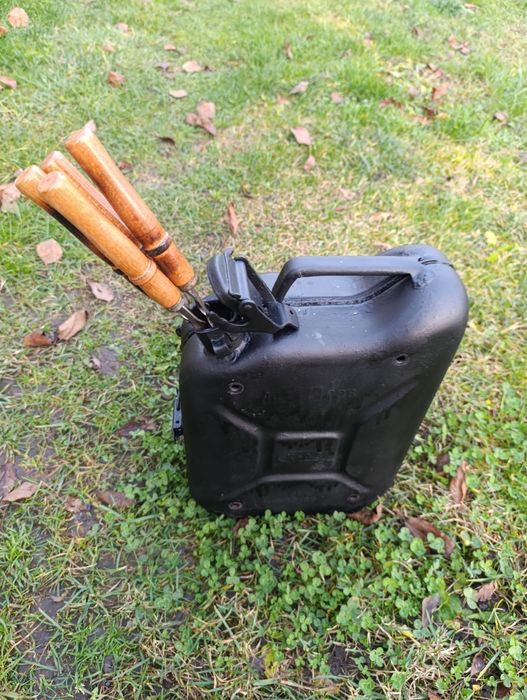 Мангал каністра.