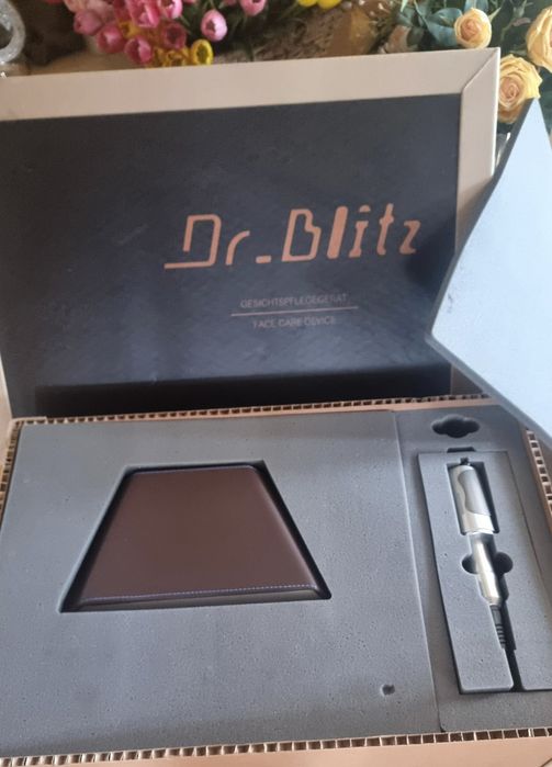 DR. BLITZ Аппарат для моделированния обличчя