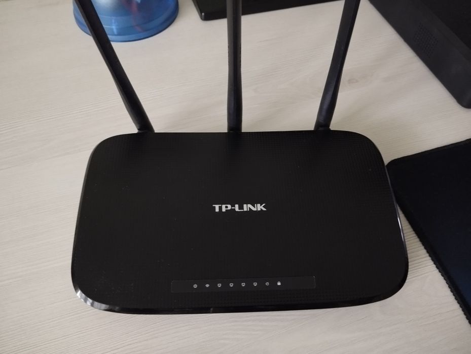 Роутер tp-link TL-WR940N б/у черный