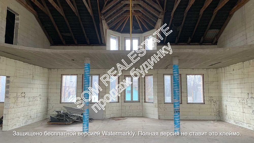 с. Романків, урочище "Голубе озеро", житловий будинок, 600 м2.