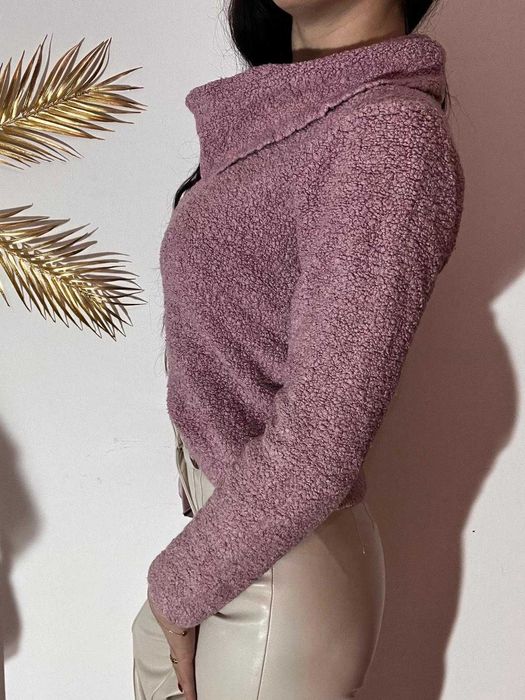 Sweter z DOMIESZKĄ WEŁNY M wełniany rożowy golf ciepły Marks & Spencer