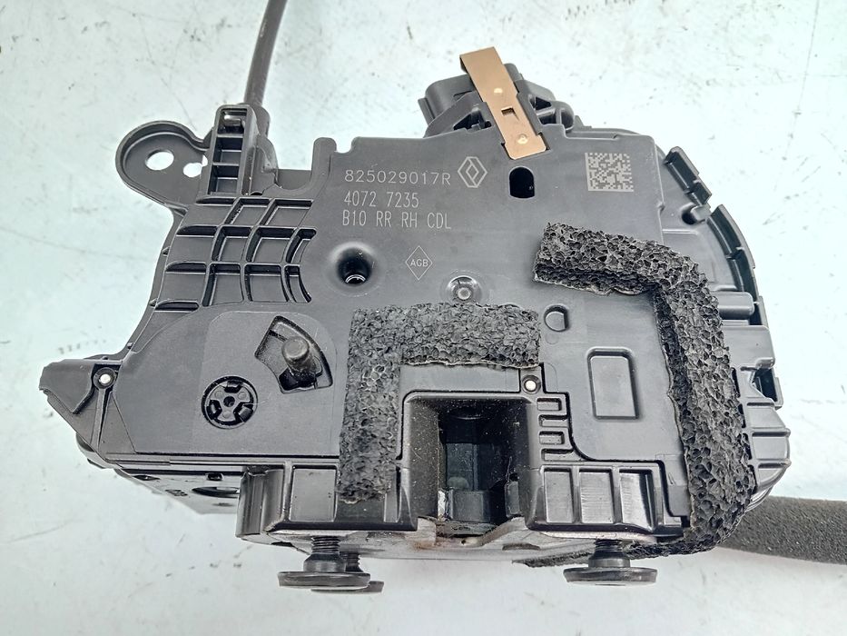 Fechadura / fecho porta trás direito RENAULT Zoe (BFM_)