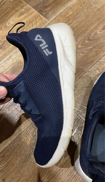 Fila жіночі кросівки