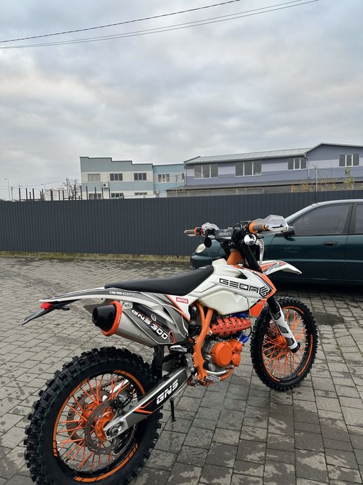Продам Geon GNS 300 2025р.