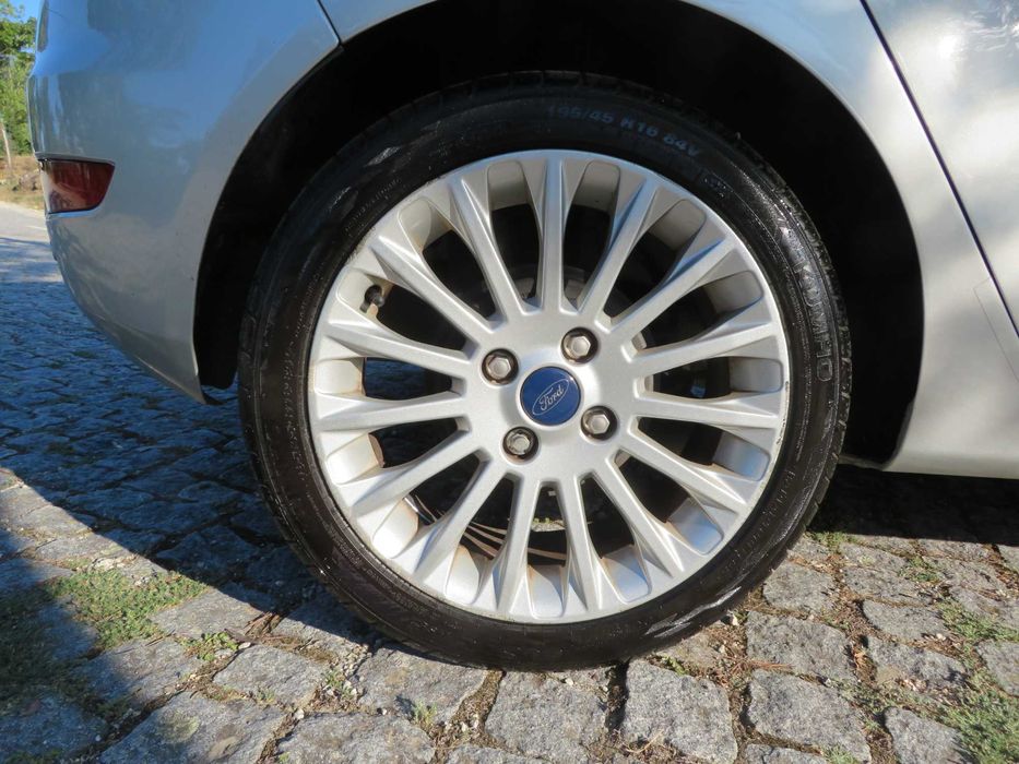 Ford Fiesta 1.25 Titanium | 2012 | 56.000km | 1 dono