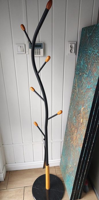 Wieszak stojak na ubrania