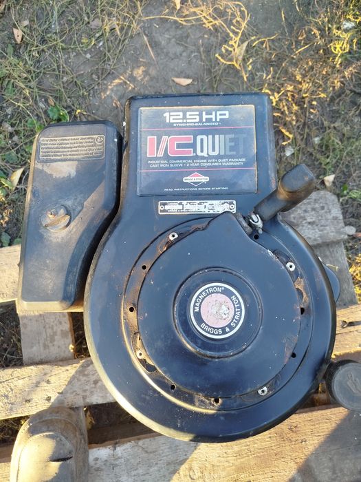 Двигун Briggs Stratton 12,5hp із стартером