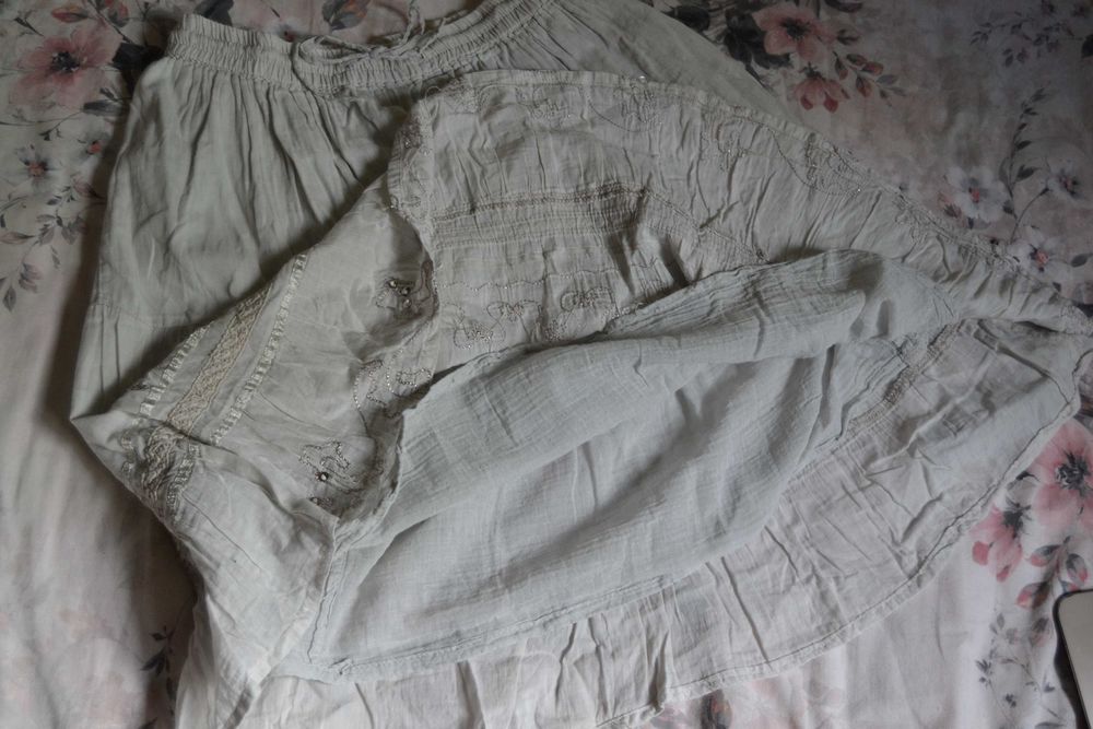 Jasna szara zdobiona cienka spódnica New Look 12 36 S bawełna cekiny