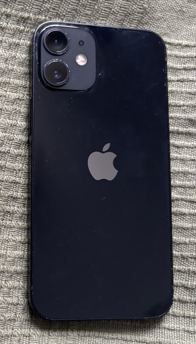 IPhone 12 mini stan bardzo dobry, bez rys plus etui