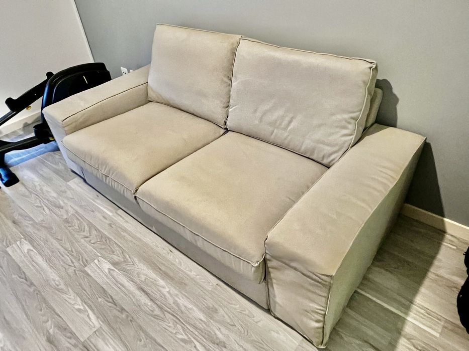 Sofá Ikea Kivik