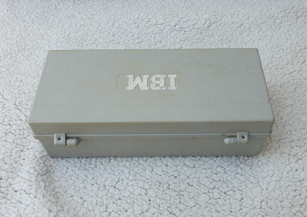 IBM - Caixa vintage, muito rara, para coleção