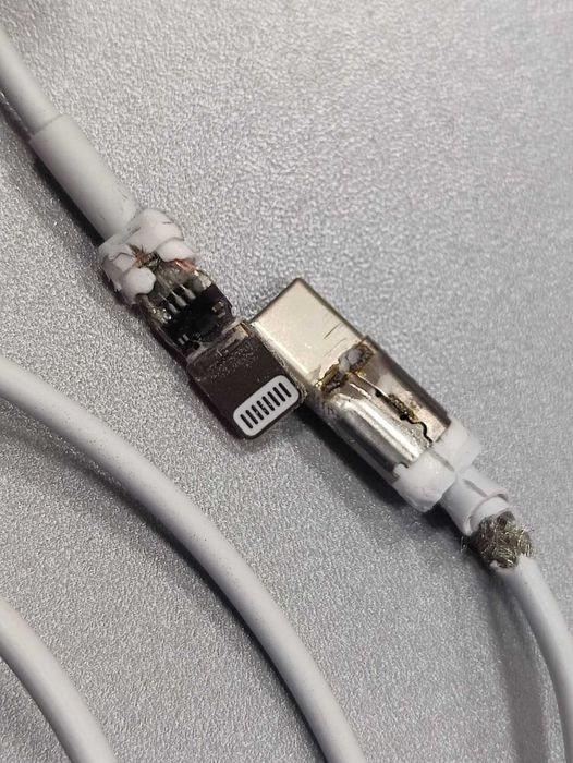 Оригинальный Кабель Apple USB-C to Lightning iPhone 13 ProMax/Айфон 1м