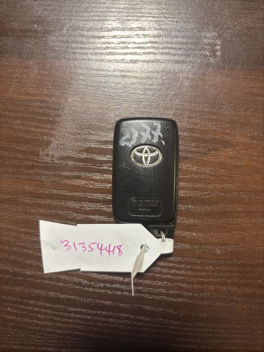 Ключи від Toyota (camry,highlander) оригінал
