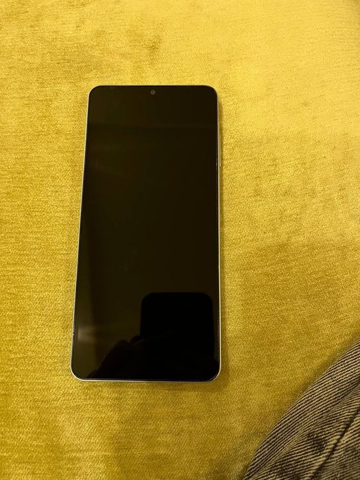 Samsung Galaxy a06 на 128 ГБ