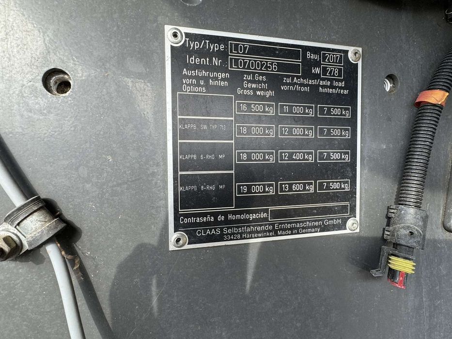 Комбайн Claas Tucano 580