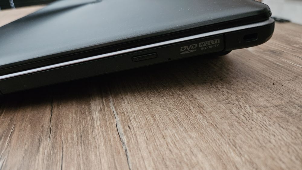 Asus X550VCX0085 z win10