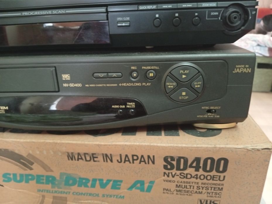 Видеомагнитофон Панасоник