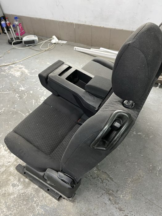 Продам сидение opel zafira