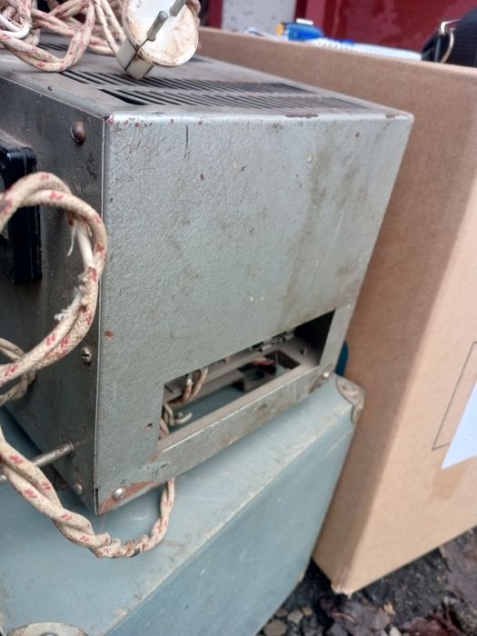 Зарядное для авто аккумулятор выпрямитель напряжения ВСА 5К СССР 1983