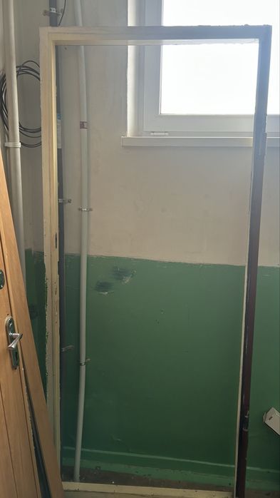 Терміново продам вхідні двері