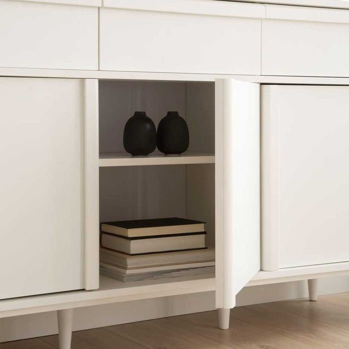 Aparador Lacado Branco – Margot Banak (Novo)