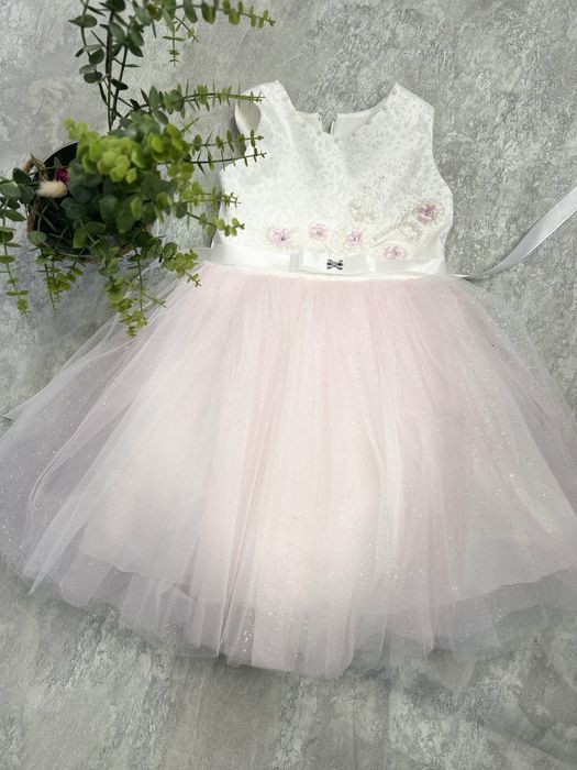 Святкова сукня для дівчинки, прокат суконь для дівчинки