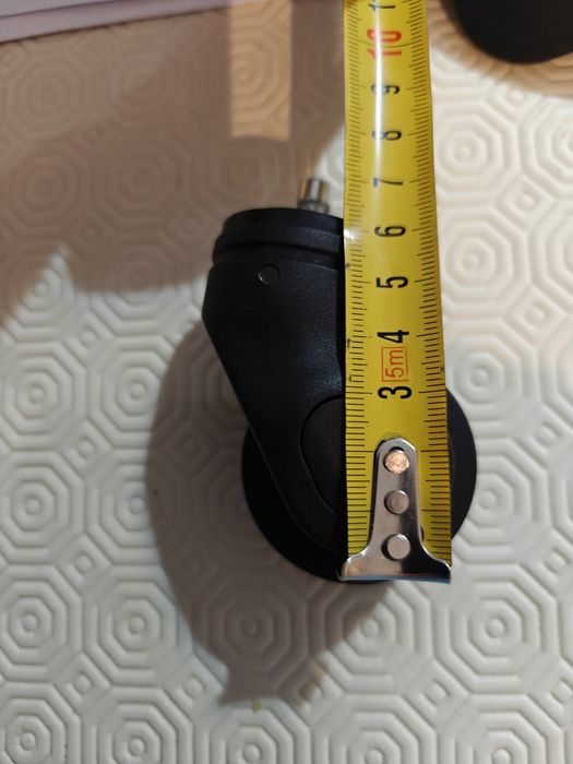 Nowe kółko do walizki