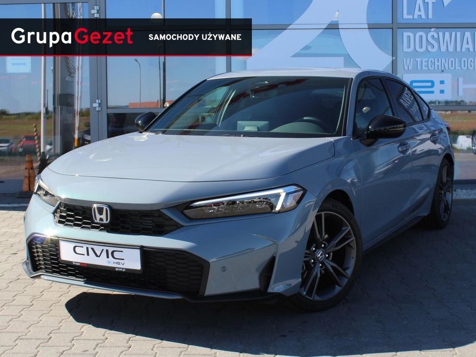 Honda Civic e:HEV 2.0 Hybryda 184KM Sport z akcesoriami dodatkowymi