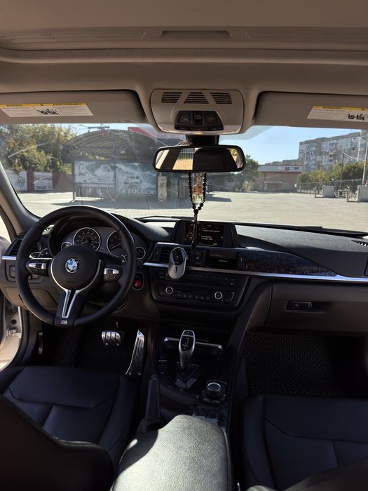 Продам BMW F30.