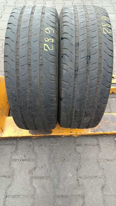 2x 215/65 R16C 104/102T Continental ContiVanContact 100 / 682