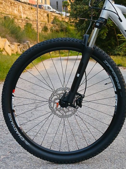 2025 Bicicleta BH 29" BTT(negociável)