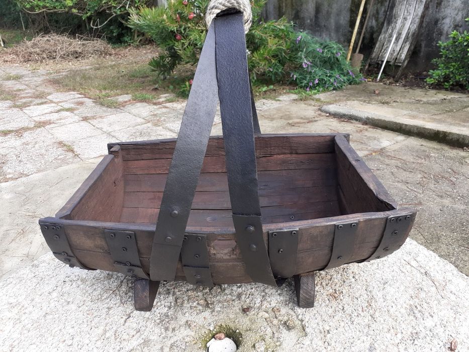 Fruteiras ou porta revistas