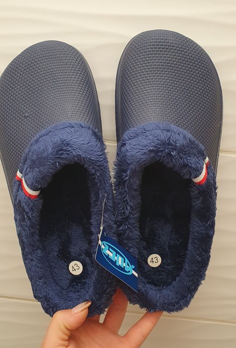 Klapki laczki ocieplane krokodylki a'la crocs firmy adcz 42