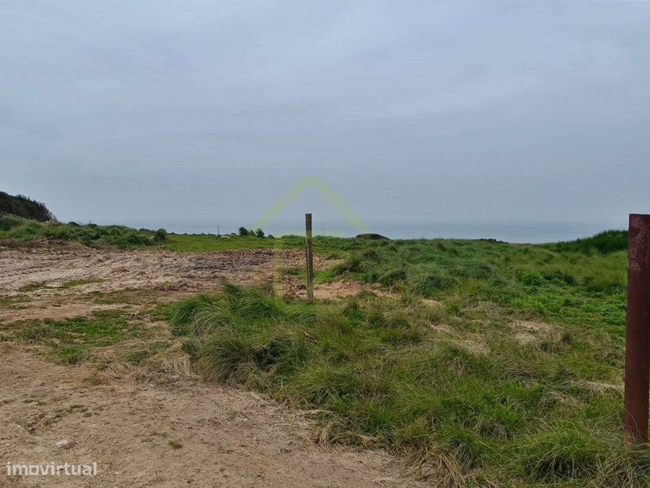 Terreno com 6341m2 com vista Mar
