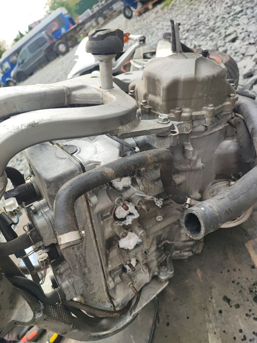 Honda cbr 600f двигун