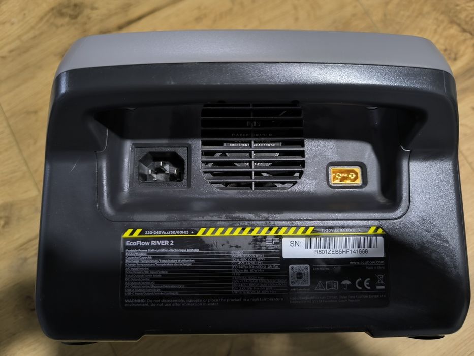 ecoflow river 2 зарядна станція 300w
