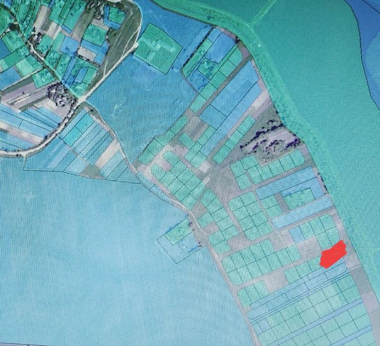 Продам земельну ділянку під забудову