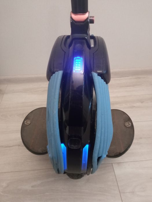 Продам Моноколесо InMotion SCV V5F