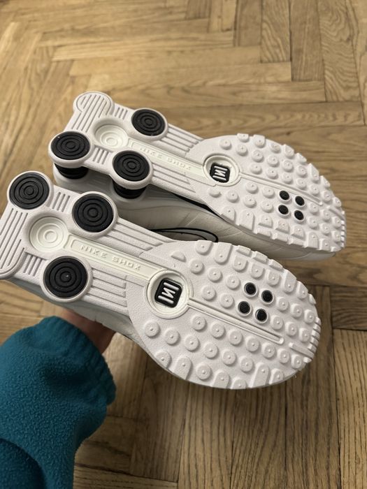 Nike shox r4 rozmiar 38