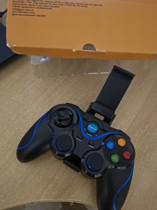 геймпад GamePro MG550.