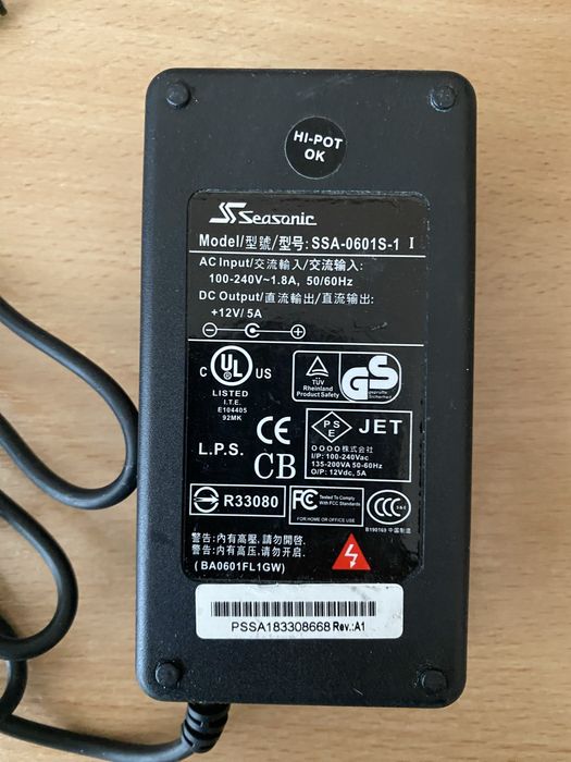 Блок живлення 12в 5а seasonic SSA-0601S-1