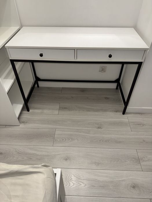 Toaletka/biurko biały/czarny, stalowa rama 110 cm