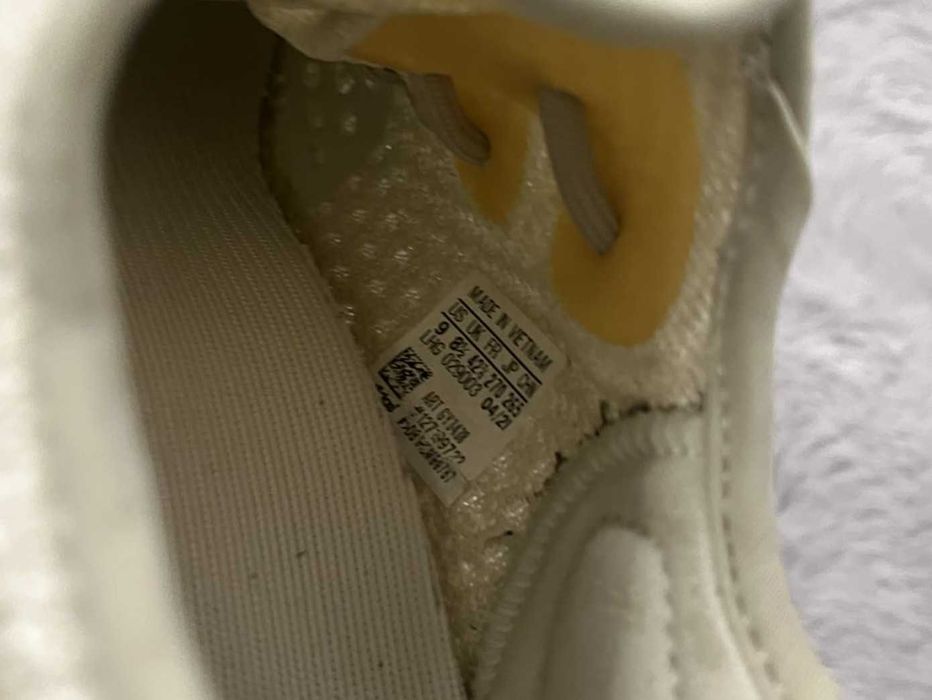 YEEZY Boost 350 V2 "Light" OG