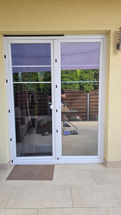 Montaż folii okiennych