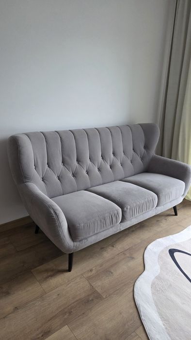 Kanapa sofa  pikowana
