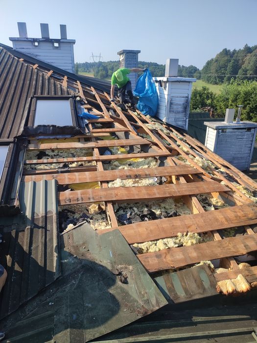 Ocieplanie domu celulozą, naprawa izolacji termicznej dachu Nowy Sącz