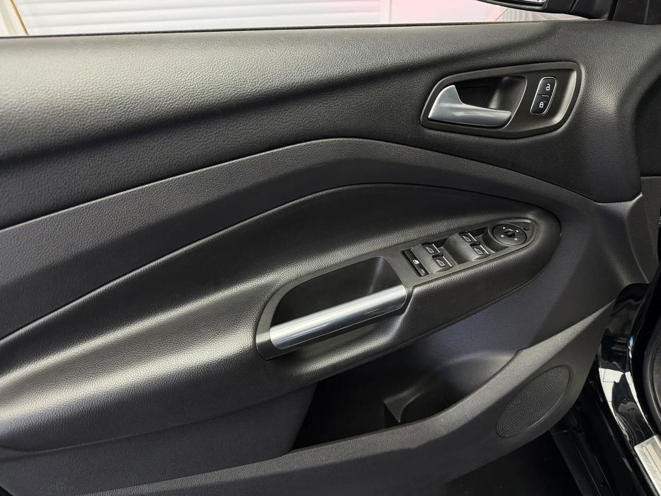 Ford Kuga 1.5 TDCi ST-Line