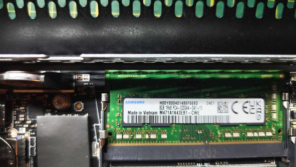 Komputer Fujitsu Futro s7011