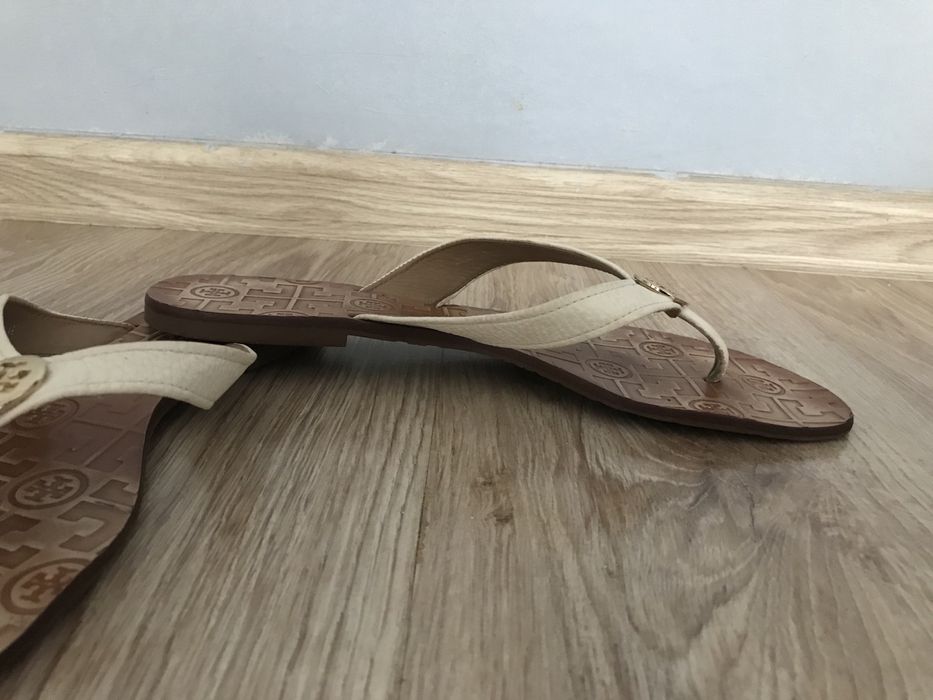 Tory Burch klapki japonki damskie 41